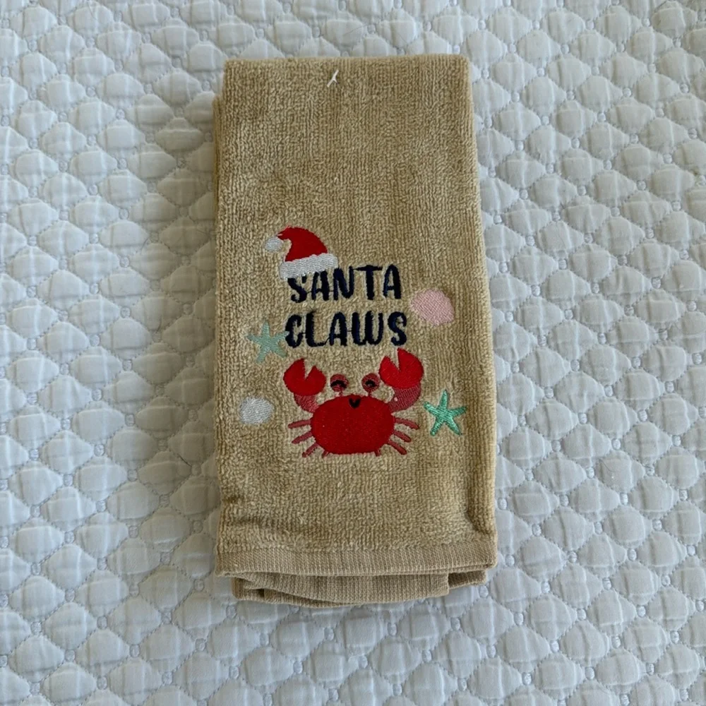 BRAND NEW Two small hand towels